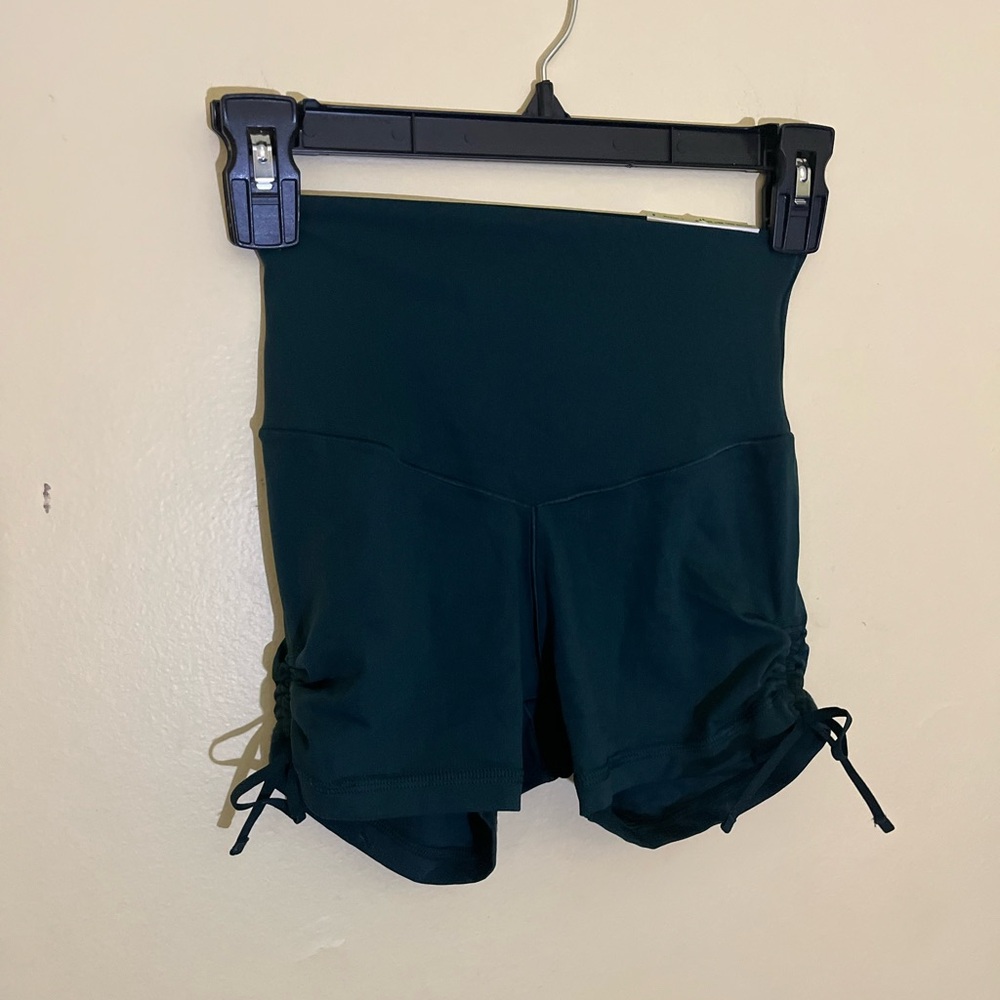 Aerie Offline Dark Green High-Waisted Athletic Shorts Size Small NWT - Picture 2 of 6